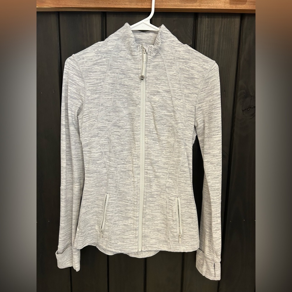 Lululemon, Size 4 Zip Up Jacket